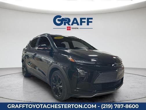 Mosaic Black Metallic 2023 Chevrolet Bolt EUV FWD LT