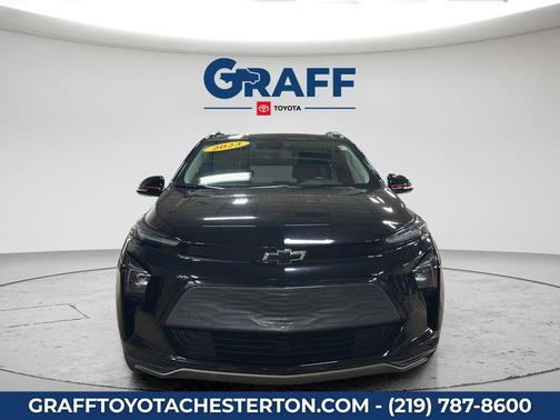 Mosaic Black Metallic 2023 Chevrolet Bolt EUV FWD LT