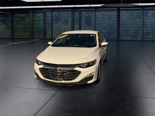 2020 Chevrolet Malibu FWD LT