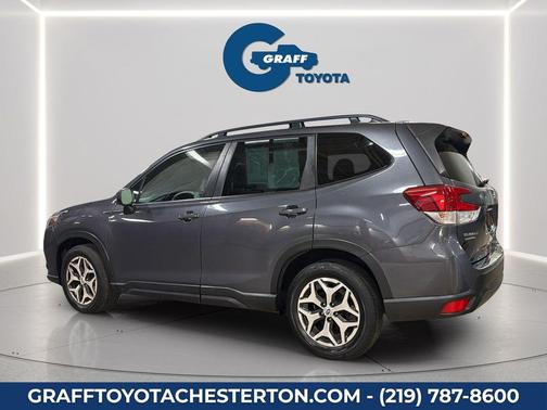 Magnetite Gray Metallic 2022 Subaru Forester Premium