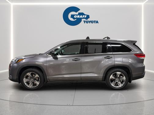 Predawn Gray Mica 2017 Toyota Highlander Limited Platinum
