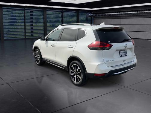 2020 Nissan Rogue SL