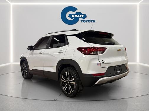 Summit White 2024 Chevrolet Trailblazer LT