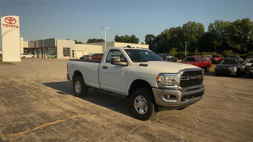 2024 RAM 2500 Tradesman Regular Cab 4x4 8' Box