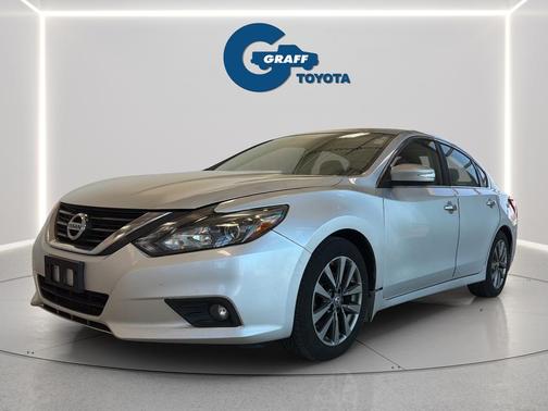 Brilliant Silver 2016 Nissan Altima 2.5 SL