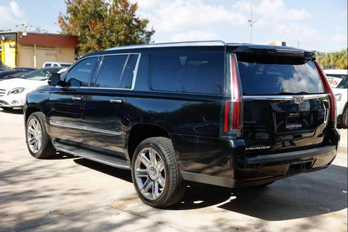 2020 Cadillac Escalade ESV Luxury