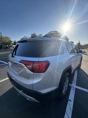 2018 GMC Acadia SLE-2