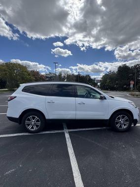 2017 Chevrolet Traverse 1LT