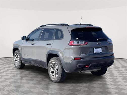 2022 Jeep Cherokee Trailhawk