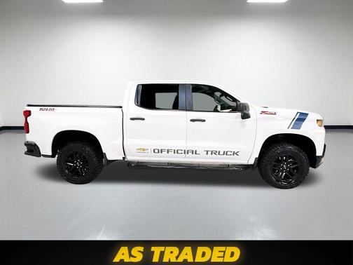 Summit White 2019 Chevrolet Silverado 1500 Custom Trail Boss