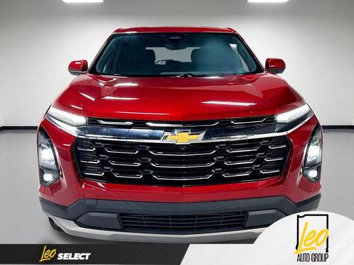 Radiant Red 2025 Chevrolet Equinox LT