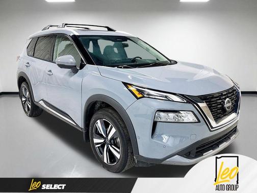 Boulder Gray Pearl 2023 Nissan Rogue SL