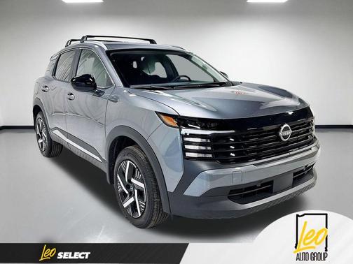 Gun Metallic 2026 Nissan Kicks SV