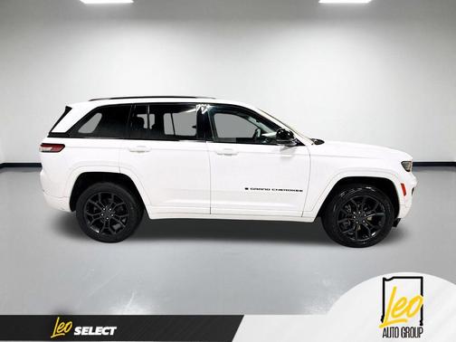 Bright White Clearcoat 2023 Jeep Grand Cherokee 4xe Base