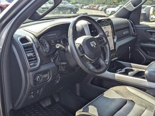 2023 RAM 1500 Laramie Crew Cab 4x4 57' Box