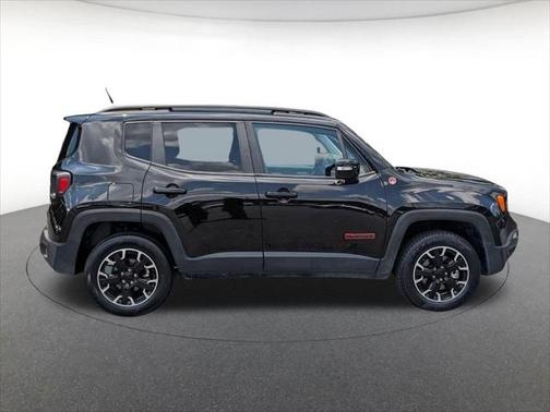2023 Jeep Renegade Trailhawk 4x4