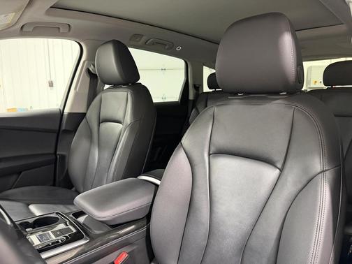 2022 Audi Q7 55 Premium Plus