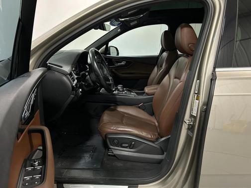 2017 Audi Q7 3.0T Prestige
