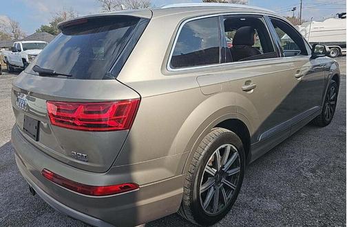 2017 Audi Q7 3.0T Prestige