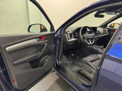 2020 Audi Q5 45 Premium