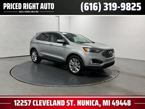 2022 Ford Edge Titanium