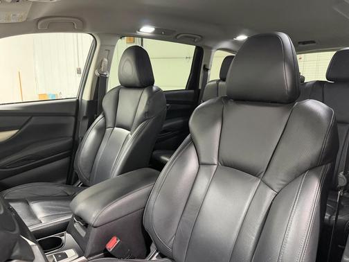 2021 Subaru Ascent Limited 8-Passenger
