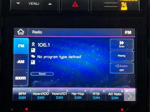 Crystal White Pearl 2022 Subaru Ascent Touring 7-Passenger