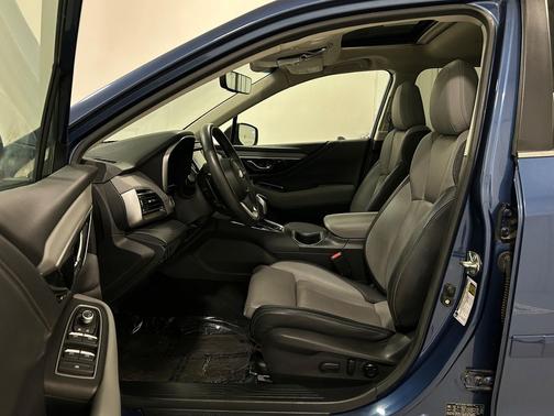 Abyss Blue Pearl 2020 Subaru Outback Limited XT