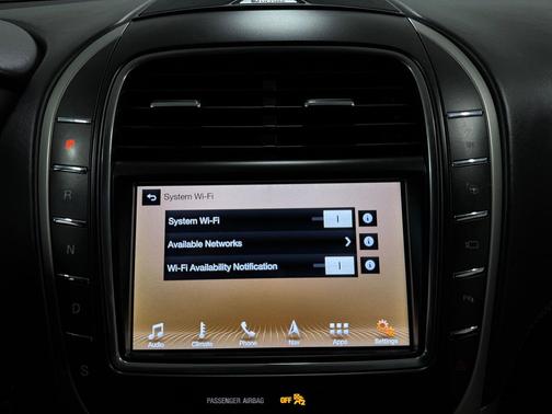 2019 Lincoln Nautilus Black Label