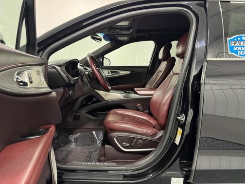 2019 Lincoln Nautilus Black Label