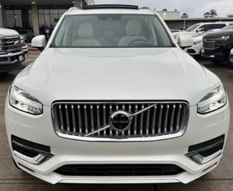 2022 Volvo XC90 Recharge Plug-In Hybrid T8 Inscription Expression 7 Passenger