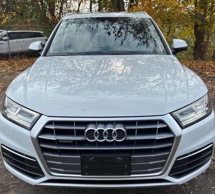 2020 Audi Q5 45 Premium Plus