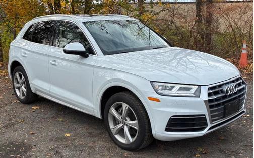 2020 Audi Q5 45 Premium Plus