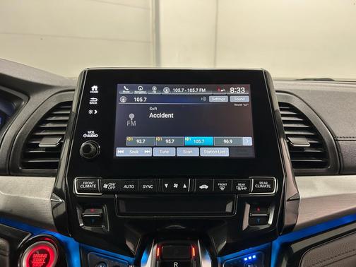 Lunar Silver Metallic 2019 Honda Odyssey Elite