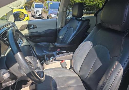 2018 Chrysler Pacifica Touring-L Plus