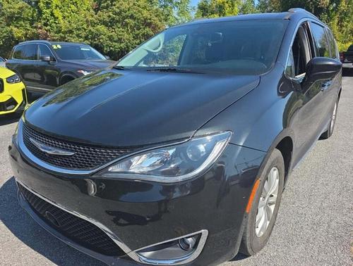 2018 Chrysler Pacifica Touring-L Plus