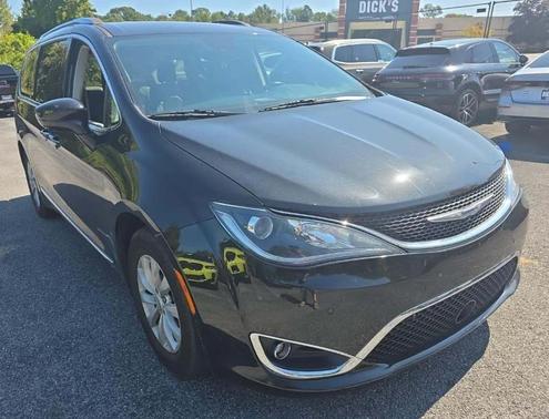 2018 Chrysler Pacifica Touring-L Plus