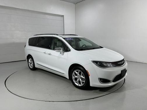 2020 Chrysler Pacifica Limited