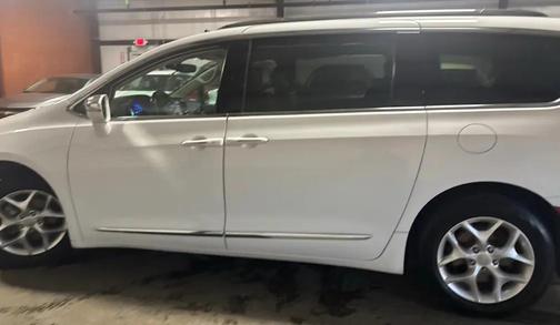 2020 Chrysler Pacifica Limited