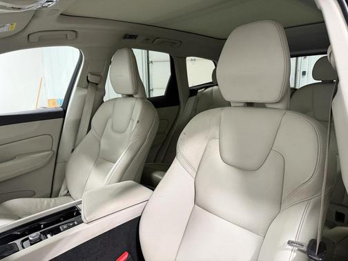 2019 Volvo XC60 T6 Inscription