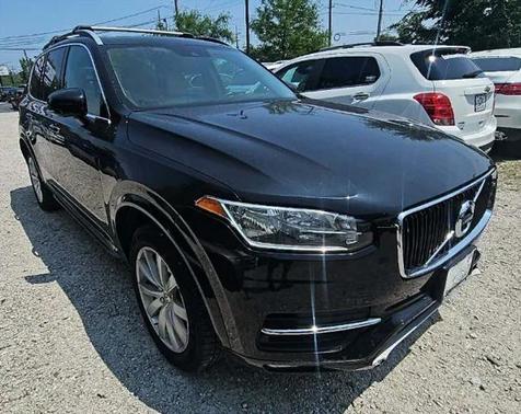 2016 Volvo XC90 T6 Momentum