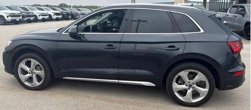 2021 Audi Q5 45 Premium Plus