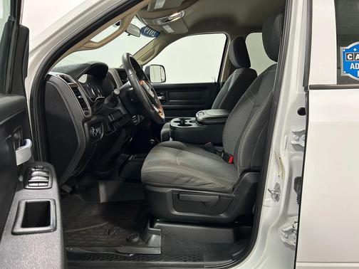2019 RAM 2500 Tradesman Crew Cab 4x4 8' Box