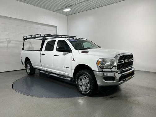 2019 RAM 2500 Tradesman Crew Cab 4x4 8' Box