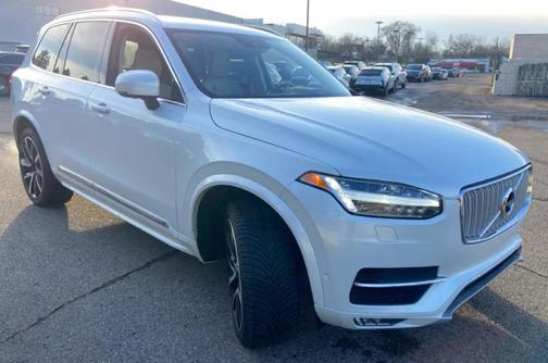 2019 Volvo XC90 T6 Inscription