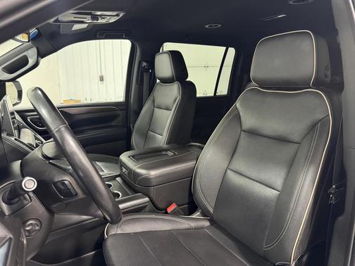 2022 Chevrolet Suburban Premier