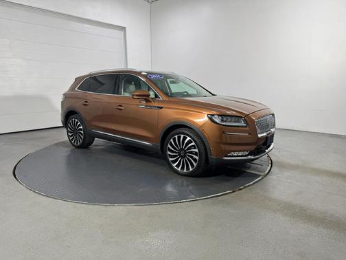 2021 Lincoln Nautilus Black Label