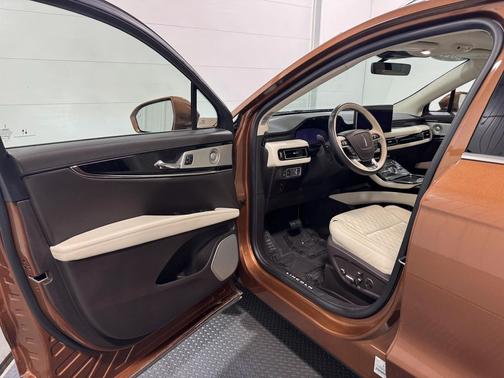 2021 Lincoln Nautilus Black Label