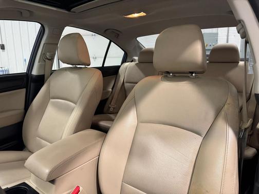 2015 Subaru Legacy Limited