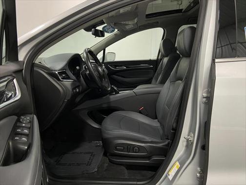 2020 Buick Enclave AWD Essence